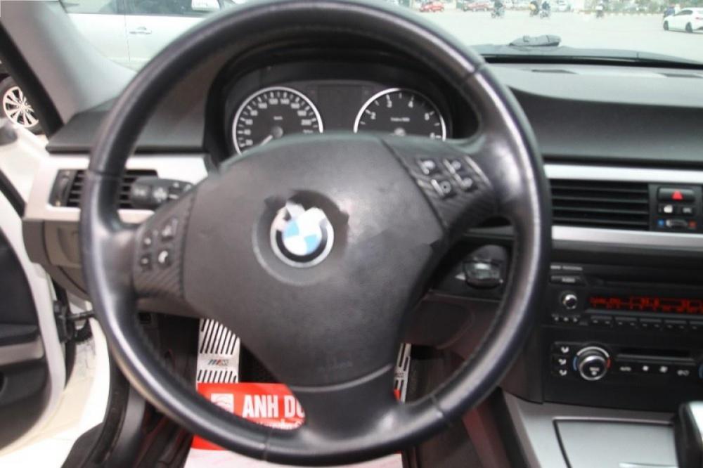 BMW 3 Series 320i 2007 - Bán BMW 3 Series 320i đời 2007, màu trắng, nhập khẩu