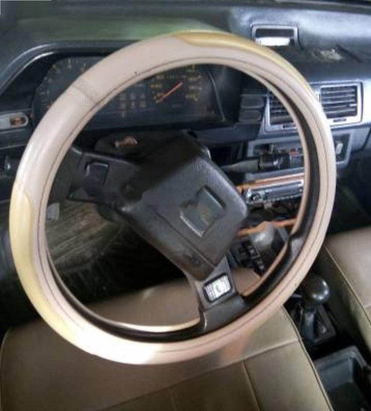 Kia Concord 1990 - Cần bán xe Kia Concord đời 1990, màu trắng, xe nhập