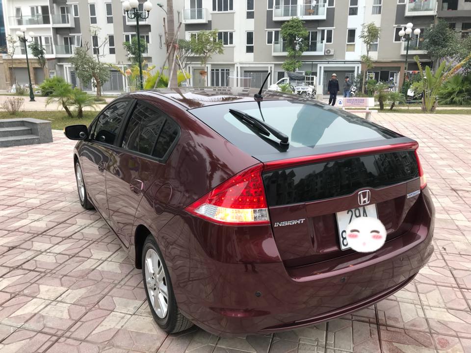 Honda Insight 2011 - Bán Honda Insight Hybrid sản xuất 2011, đăng ký 2013, chính chủ Hà Nội mua từ mới
