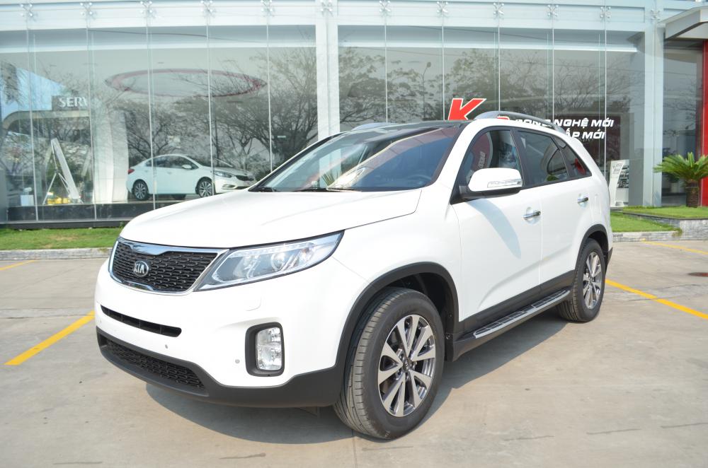 Kia Sorento GAT 2017 - Bán xe Kia Sorento máy xăng, số tự động bản tiêu chuẩn đời 2018, LH: 0938.900.433