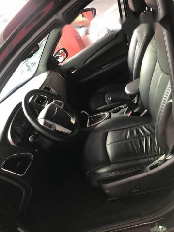 Chrysler 2011 - Cần bán xe Chrysler 200 đời 2011, màu đen xe gia đình