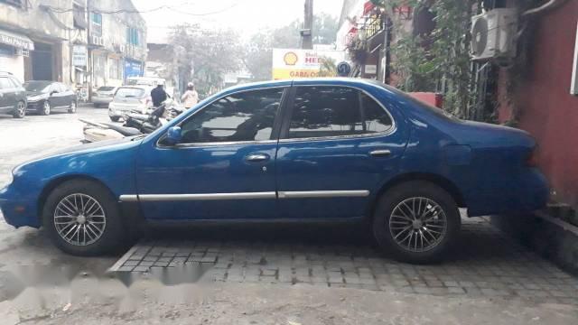 Nissan Altima 1993 - Bán Nissan Altima đời 1993, màu xanh lam, nhập khẩu, 125 triệu