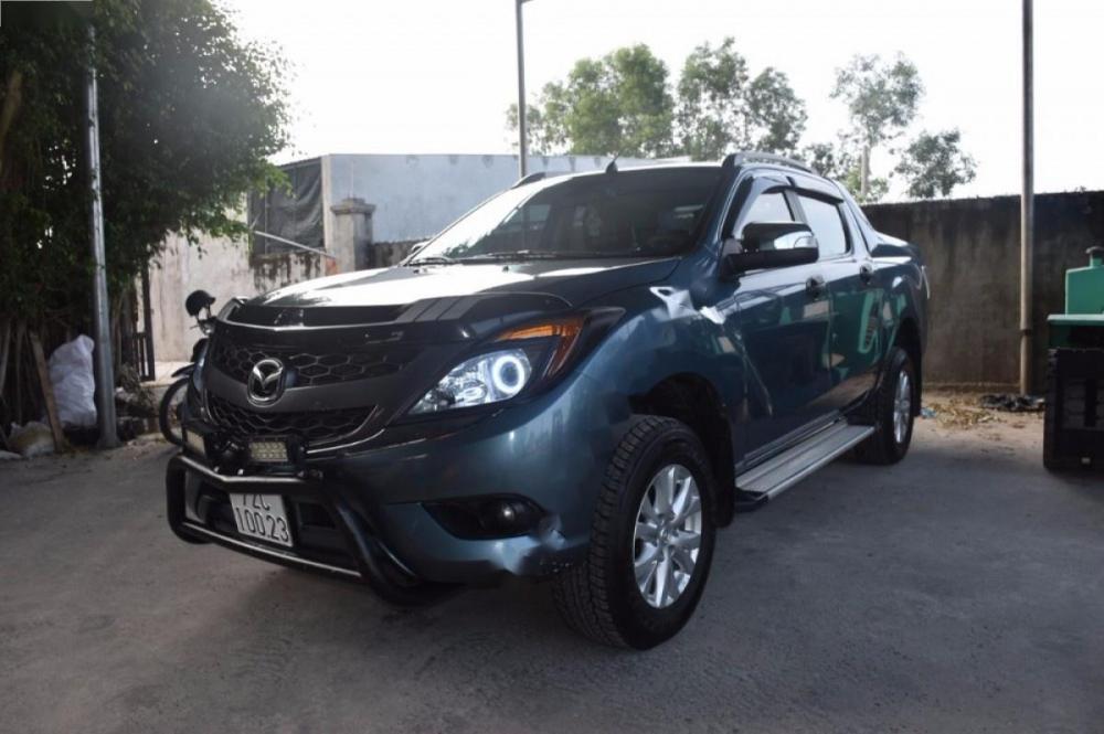 Mazda BT 50 2014 - Cần bán lại xe Mazda BT 50 đời 2014, màu xanh lam, xe nhập ít sử dụng, giá tốt