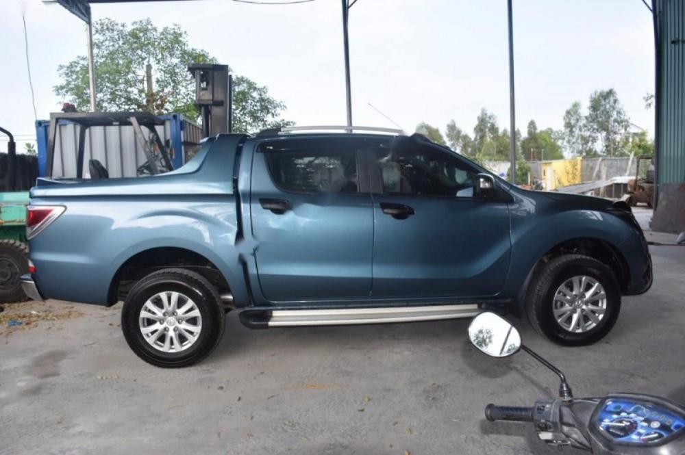 Mazda BT 50 2014 - Cần bán lại xe Mazda BT 50 đời 2014, màu xanh lam, xe nhập ít sử dụng, giá tốt