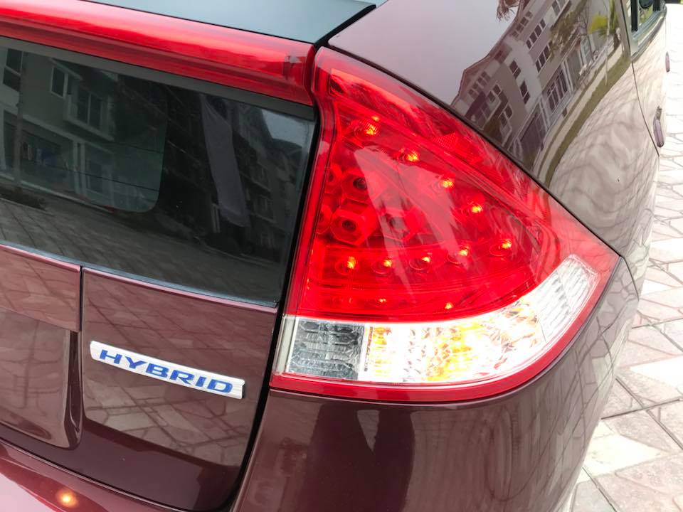 Honda Insight 2011 - Bán Honda Insight Hybrid sản xuất 2011, đăng ký 2013, chính chủ Hà Nội mua từ mới