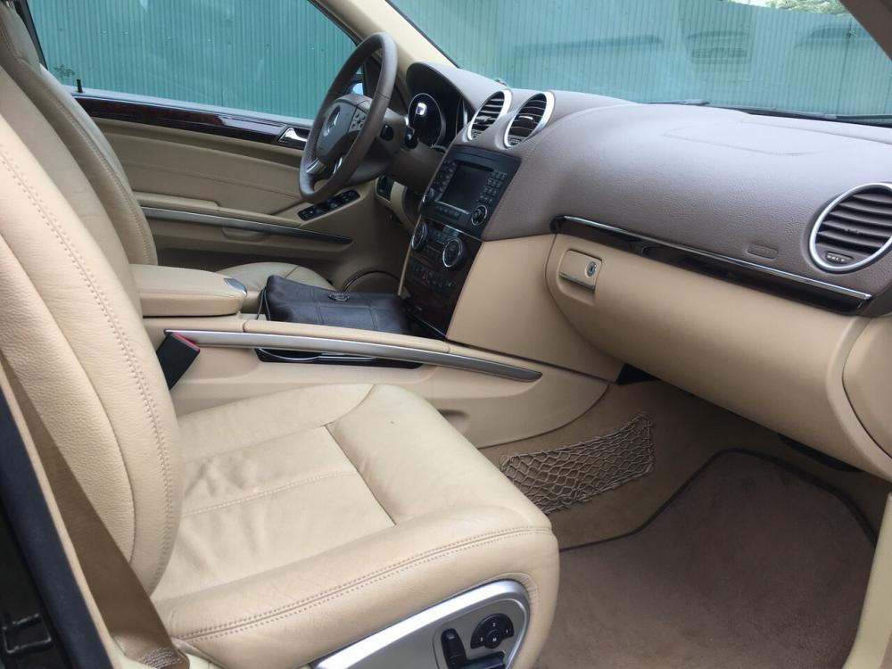 Mercedes-Benz CL class GL 550 2008 - Cần bán gấp Mercedes GL 550 đời 2008, màu đen, nhập khẩu nguyên chiếc