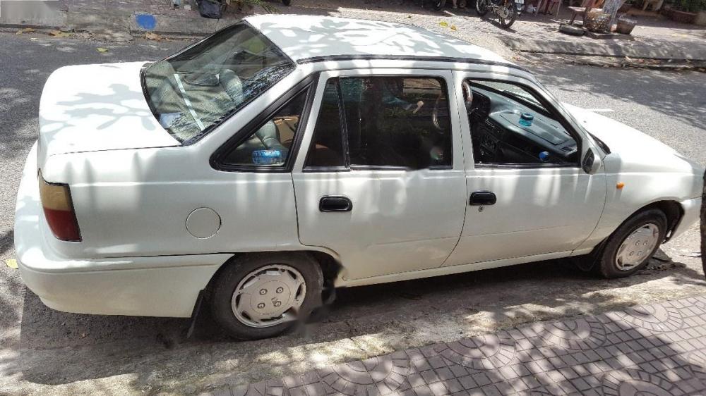 Daewoo Cielo 1996 - Cần bán gấp Daewoo Cielo đời 1996, màu trắng, nhập khẩu nguyên chiếc số sàn, giá chỉ 40 triệu