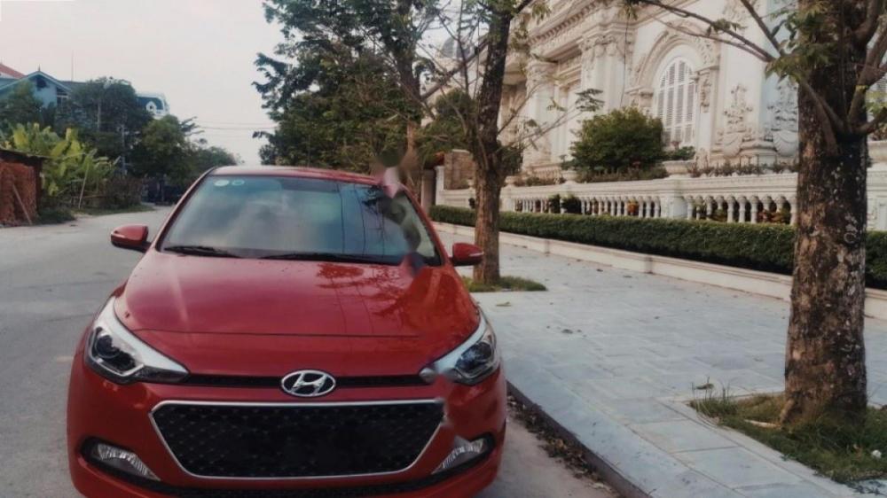 Hyundai i20 2015 - Cần bán gấp Hyundai i20 đời 2015, màu đỏ, nhập khẩu số tự động