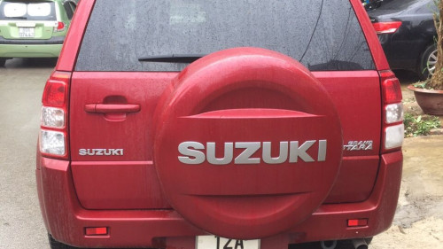 Suzuki Grand vitara  2.0 AT  2014 - Bán Suzuki Grand vitara 2.0 AT đời 2014, màu đỏ