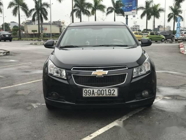 Chevrolet Cruze  LT 2010 - Bán Chevrolet Cruze LT đời 2010, màu đen đẹp như mới