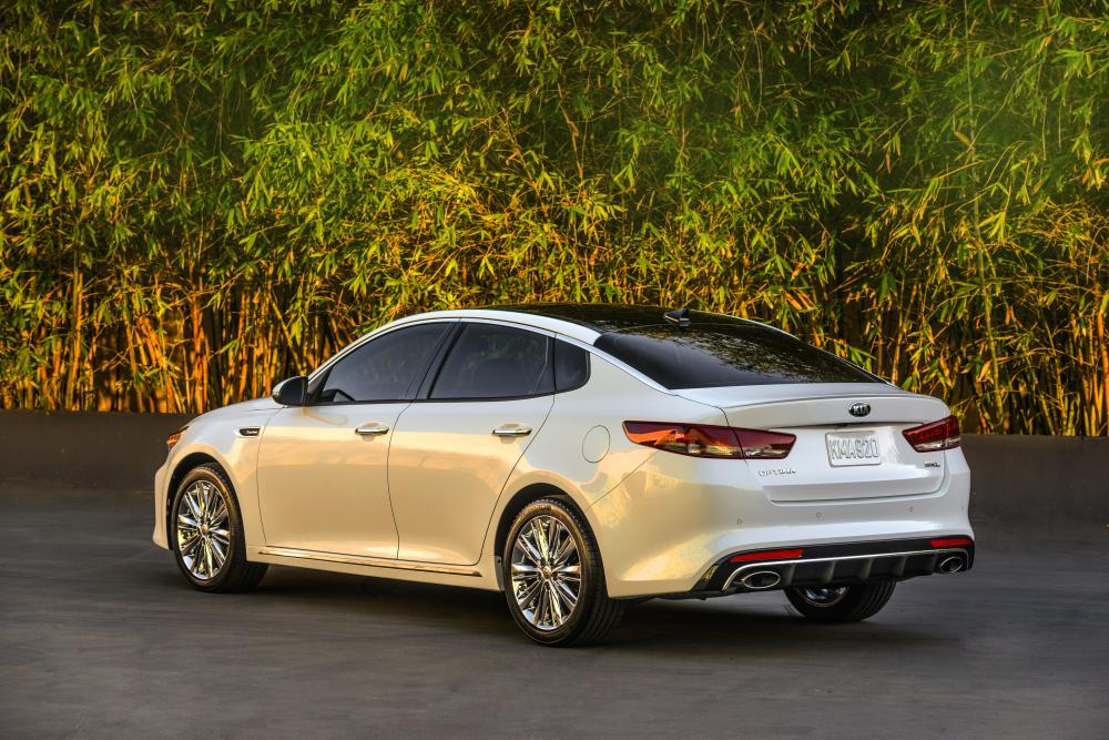 Kia Optima ATH 2018 - Kia Vinh - Kia Optima  chỉ còn 789 triệu - đủ màu, có xe giao ngay