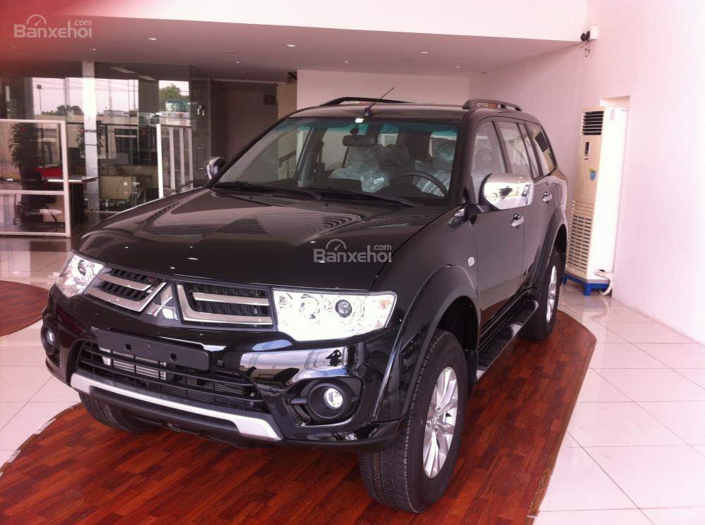 Mitsubishi Pajero Sport  D 4x2 MT  2017 - [Đặc biệt] Mitsubishi Pajero Sport 2017 xám titan, dòng SUV đẳng cấp, động cơ 3.0, cho vay 80% - LH: 0905.91.01.99 (Phú)