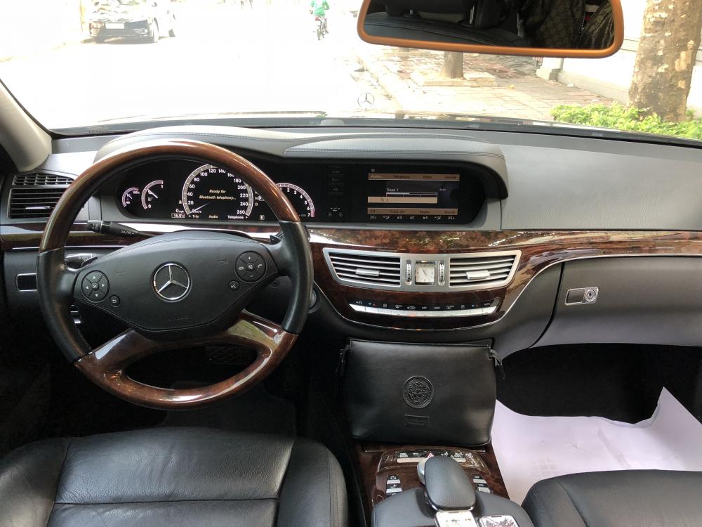 Mercedes-Benz S class S300  2011 - Mercedes S300 đời 2011, bản full option, màu đen