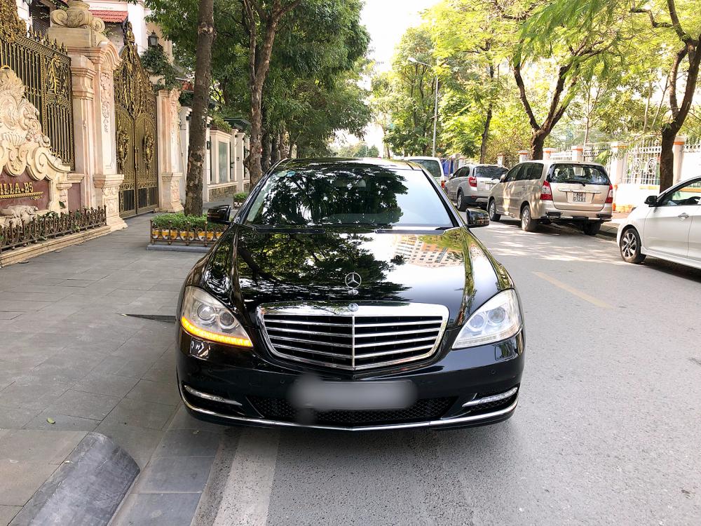 Mercedes-Benz S class S300  2011 - Mercedes S300 đời 2011, bản full option, màu đen