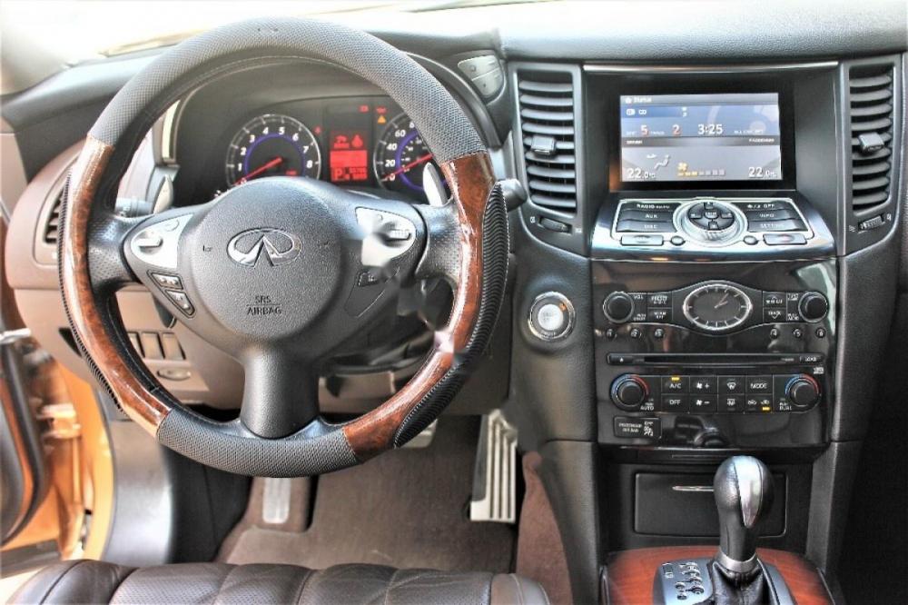 Infiniti QX70 2011 - Cần bán Infiniti QX70 đời 2011, nhập khẩu nguyên chiếc