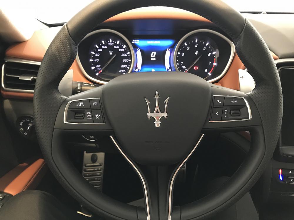 Maserati 2017 - Bán xe Maserati Ghibli đời mới chính hãng, giá tốt nhất, khuyến mãi sốc khi mua xe Maserati