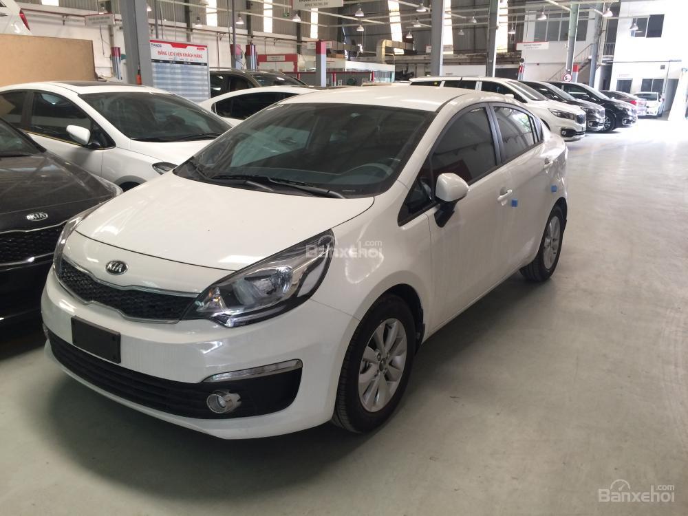 Kia Rio 1.4AT 2017 - Bán Kia Rio 1.4 AT đời 2018, màu trắng, nhập khẩu chính hãng