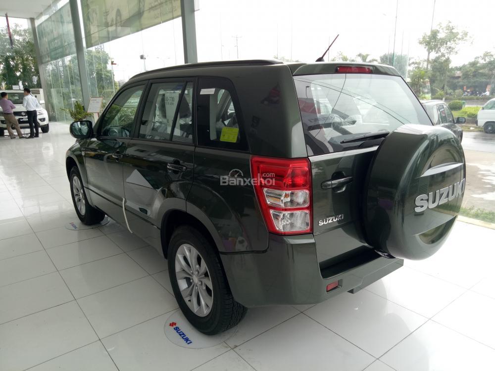 Suzuki Grand vitara 2016 - Bán Suzuki Grand Vitara 2016, nhập khẩu, KM 170 triệu tiền mặt tặng full phụ kiện, LH: 0985.547.829