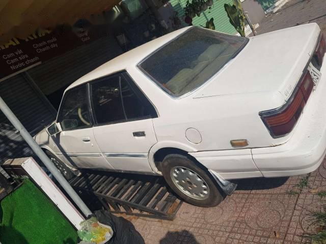 Kia Concord MT 1999 - Cần bán gấp Kia Concord MT 1999, màu trắng, giá chỉ 25 triệu