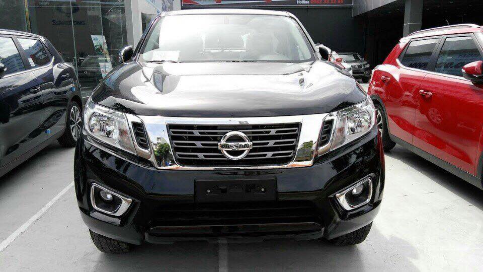 Nissan Navara EL 2017 - Xả kho cuối năm xe bán tải Nissan Navara EL 2017 giá cực rẻ