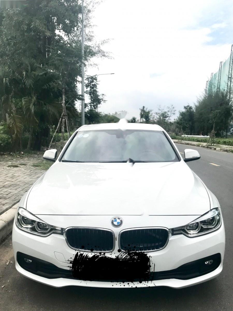 BMW 3 Series 320i GT 2016 - Cần bán lại xe BMW 3 Series 320i GT đời 2016, màu trắng, nhập khẩu nguyên chiếc