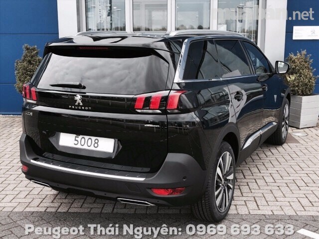 Peugeot 5008 2017 - Cần bán Peugeot 5008 2017, màu đen, nhập khẩu nguyên chiếc