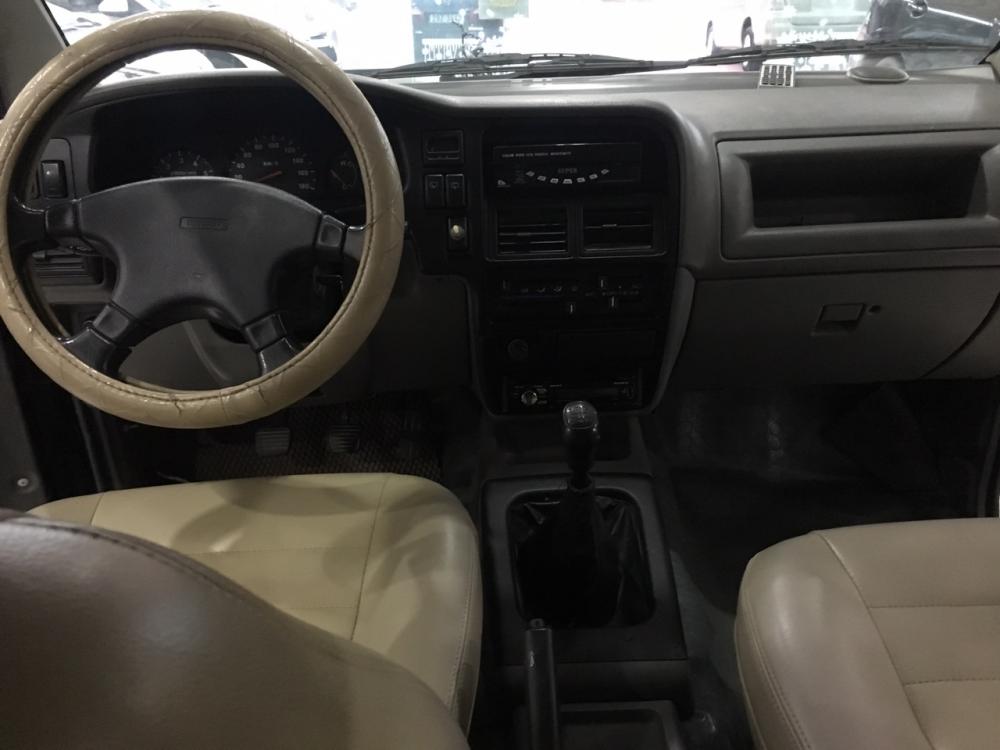 Isuzu Hi lander 2.5 2005 - Cần bán Isuzu Hi lander 2.5 năm 2005, màu đen