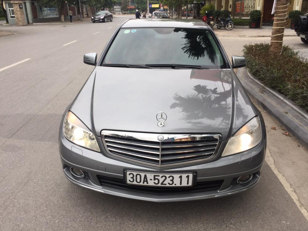 Mercedes-Benz C250 2010 - Cần bán xe Mercedes C250 đời 2010 màu ghi xám, xe cực chất lượng