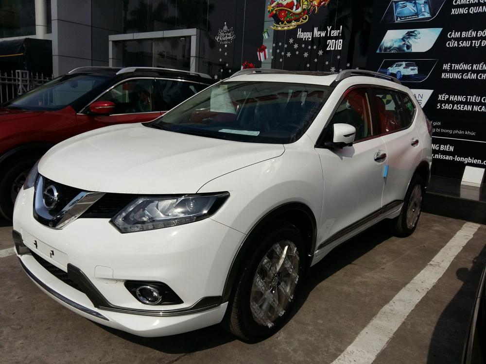 Nissan X trail SV Premium 2018 - Bán xe Nissan X-Trail 2.5 SV Premium phiên bản cao cấp giá cực hấp dẫn, đủ mầu, giao xe ngay