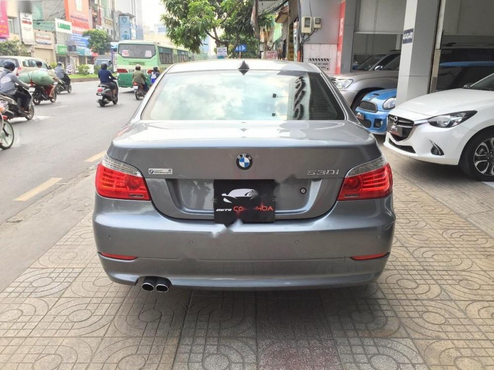 BMW 5 Series 530i 2008 - Cần bán BMW 5 Series 530i đời 2008, màu xám, nhập khẩu nguyên chiếc, giá 619tr