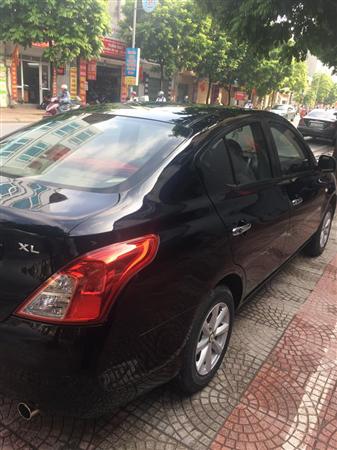 Nissan Sunny MT  2014 - Bán xe Nissan Sunny MT đời 2014, màu đen, giá tốt