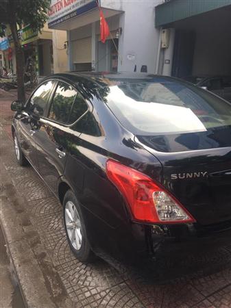 Nissan Sunny MT  2014 - Bán xe Nissan Sunny MT đời 2014, màu đen, giá tốt
