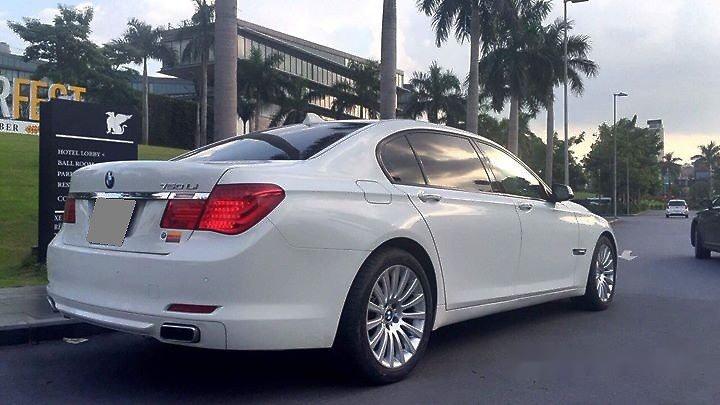 BMW 7 Series 750Li 2009 - Bán BMW 7 Series 750Li đời 2009, màu trắng còn mới