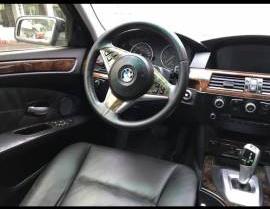 BMW 5 Series  530i 2008 - Bán BMW 5 Series 530i đời 2008, màu đen, giá 580tr