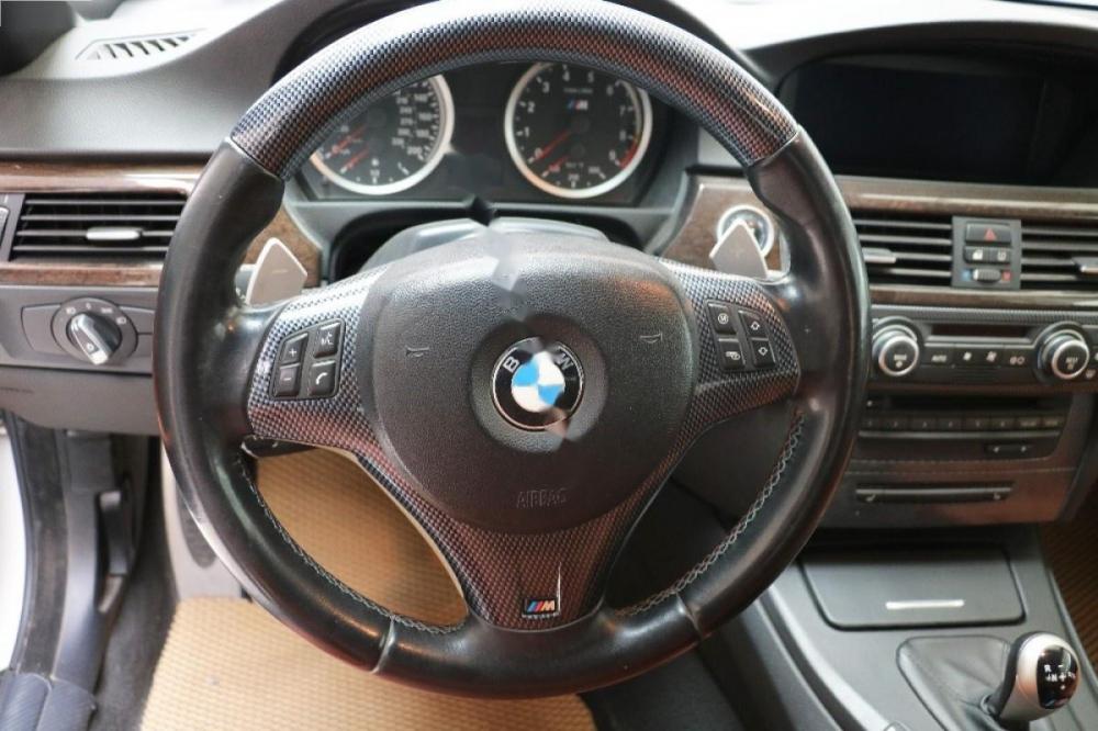 BMW M3   2009 - Bán xe BMW M3 đời 2009, màu trắng, nhập khẩu nguyên chiếc