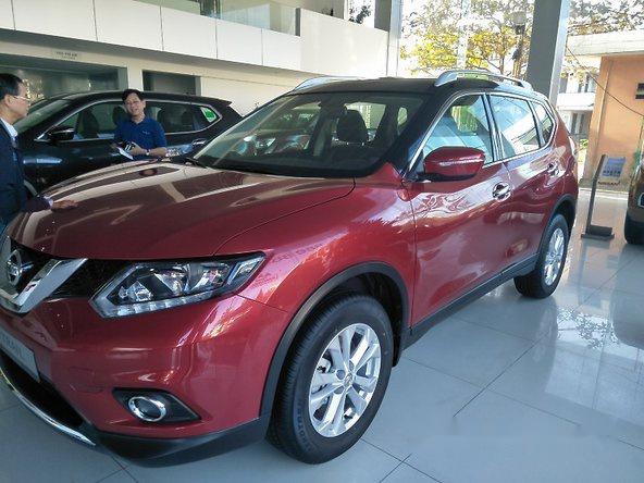 Nissan X trail 2017 - Bán Nissan X trail đời 2017, màu đỏ