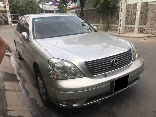 Lexus LS  430L  2001 - Bán Lexus LS 430L sản xuất 2001, màu bạc, nhập khẩu nguyên chiếc, giá chỉ 490 triệu