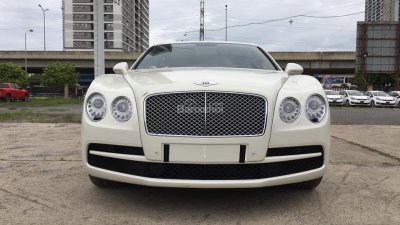 Bentley Continental 2016 - Bán xe Bentley Continental Flying Spur Super đời 2016, màu trắng, nhập khẩu