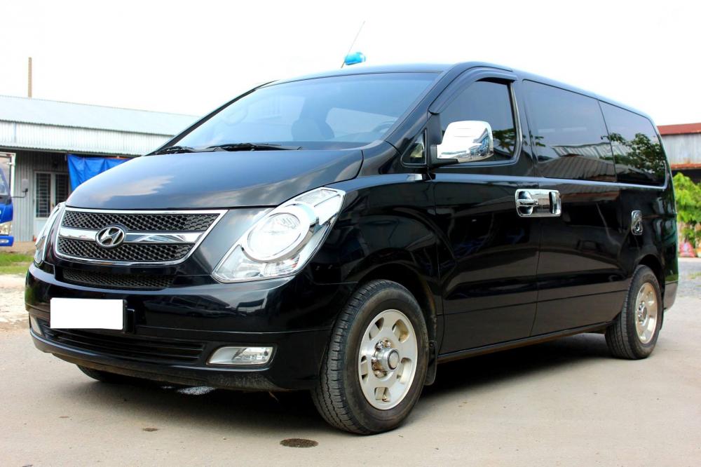 Hyundai Starex 2008 - Hyundai Grand Starex 2.5MT, 2008 bản 12 chỗ, màu đen, số sàn, máy dầu CRDi