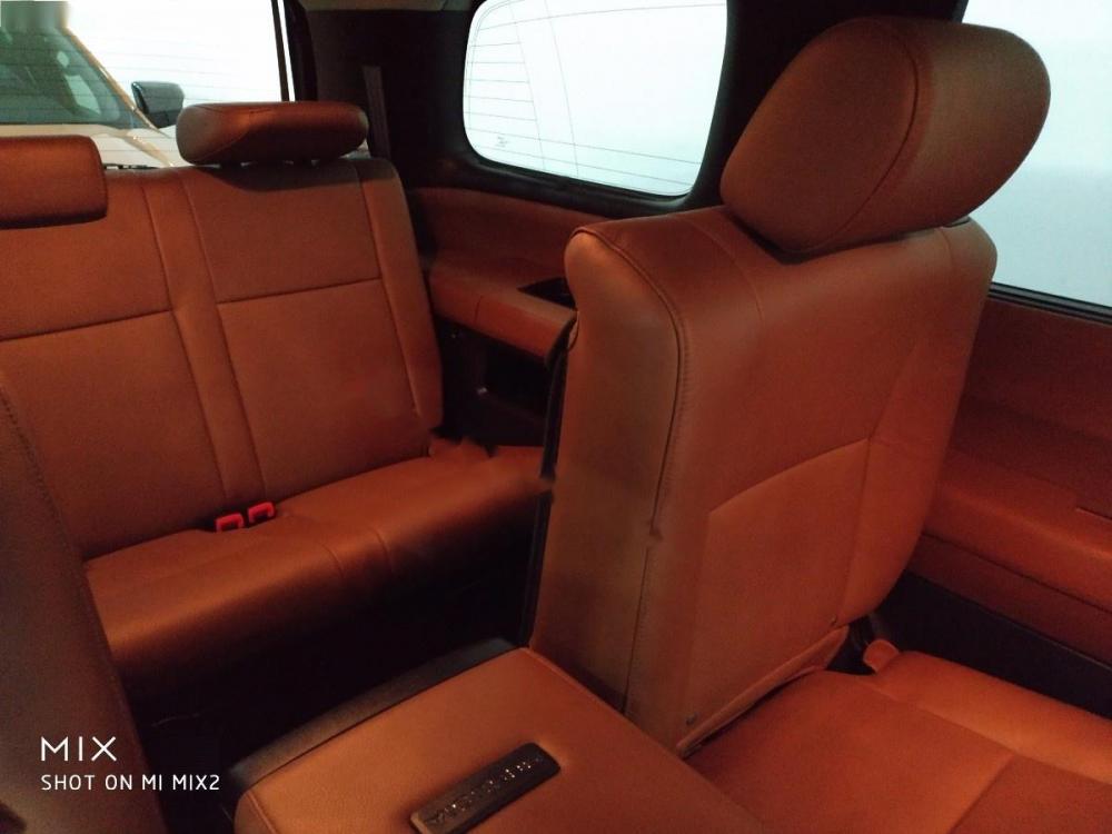 Toyota Sequoia Platinum 2015 - Bán ô tô Toyota Sequoia Platinum đời 2015, màu đen, nhập khẩu nguyên chiếc