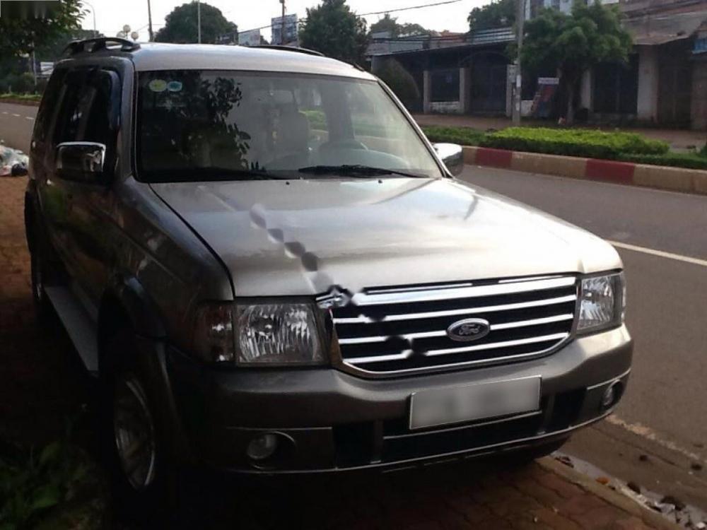 Ford Everest 2005 - Bán Ford Everest đời 2005, màu bạc, nhập khẩu nguyên chiếc