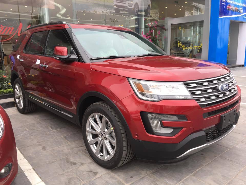 Ford Explorer 2.3 Ecoboost 2018 - Bán xe Ford Explorer 2.3 Ecoboost năm 2018, màu đỏ, mới 100%. Vui lòng L/H 090.778.2222