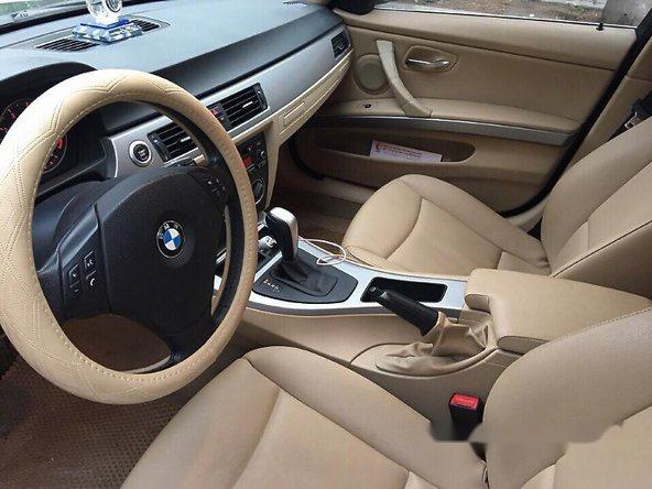 BMW 3 Series 320i 2008 - Cần bán gấp BMW 3 Series 320i đời 2008, màu đen