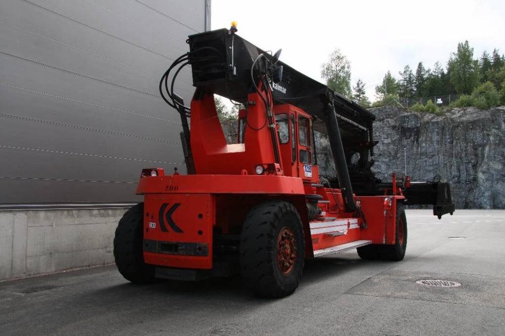 JAC 2014 - Xe nâng hạ Container Kalmar 45 tấn, hàng Châu Âu mới về, giá rẻ nhất