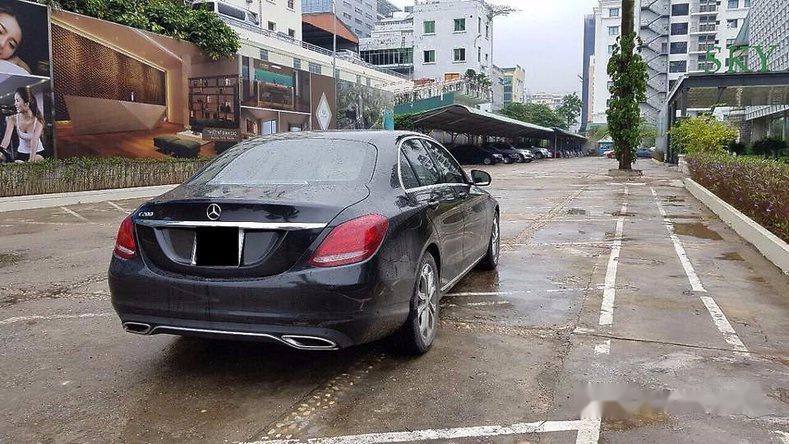 Mercedes-Benz C class C200 2015 - Bán lại xe Mercedes C200 đời 2015, màu đen