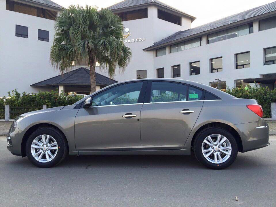 Chevrolet Cruze LT 2017 - Chevrolet Cruze LT, ưu đãi 60 triệu, trả trước 10%, LH Nhung 0907148849