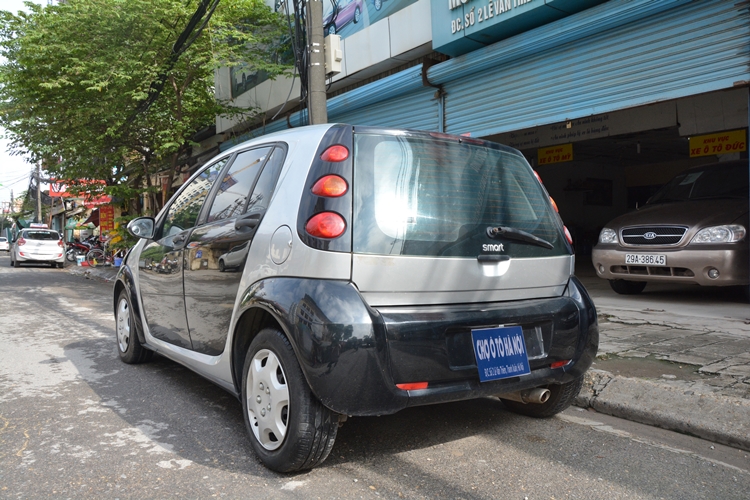 Smart Forfour 2005 - Cần bán Smart Forfour 2005, màu đen bạc, xe nhập chính chủ