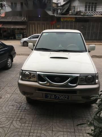 Nissan Terrano 2001 - Cơ quan thanh lý xe Nissan Terrano sản xuất 2001, màu trắng