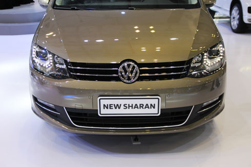 Volkswagen Sharan 2017 - Bán xe Volkswagen Sharan năm 2017, màu trắng, xe nhập