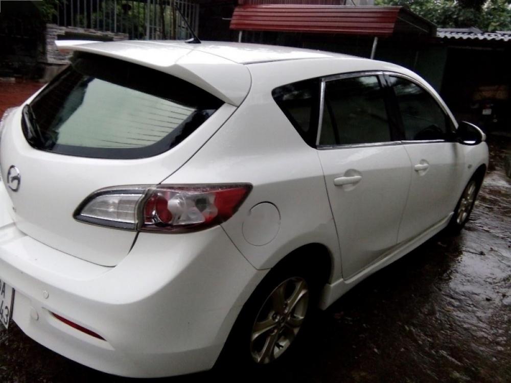 Mazda 3 2011 - Bán xe Mazda 3 năm 2011, màu trắng, nhập khẩu nguyên chiếc